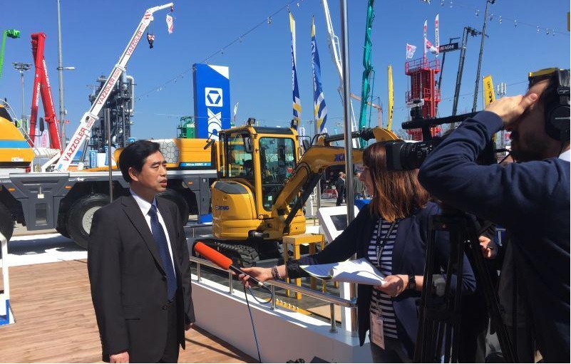 OD官方网站集团副总经理李锁云接受采访