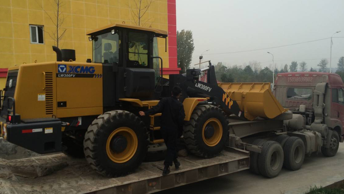 河南铲车OD官方网站国三机械LW300FV