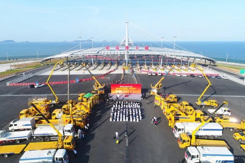 OD官方网站14台高端成套化设备交付港珠澳大桥管理局