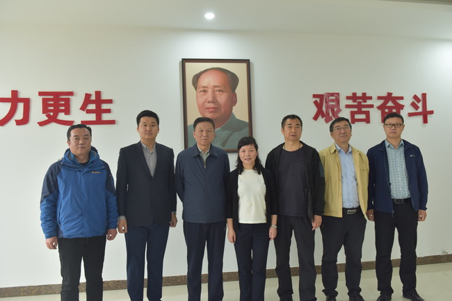 2019年4月27日，OD官方网站铲运事业部王颖书记一行莅临河南路友机械指导工作