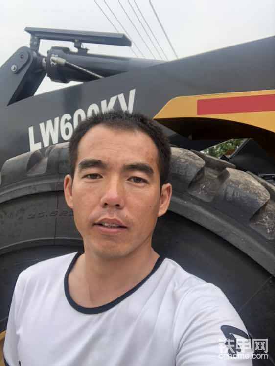 OD官方网站大吨位装载机600KV