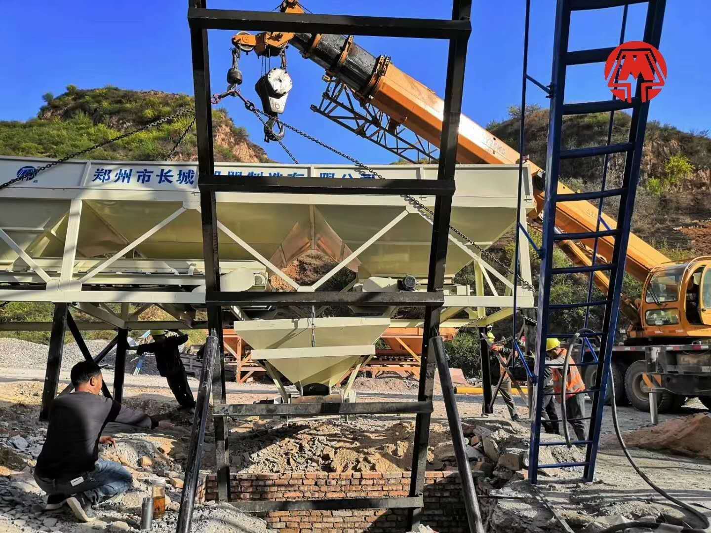 OD官方网站QY35K5起重机助力中国水电50站有序安装