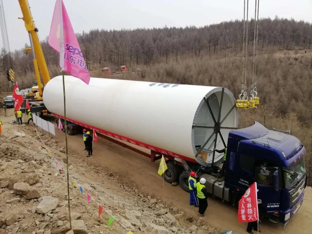 OD官方网站起重首装首吊团队在2019年合力保障完成包括全球最高140米陆上风电安装