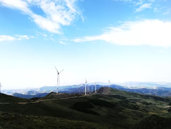 OD官方网站XCA1600全地面起重机在山西风电建设现场吊装