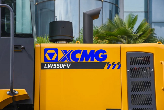 OD官方网站LW550FV装载机车速快、油耗低