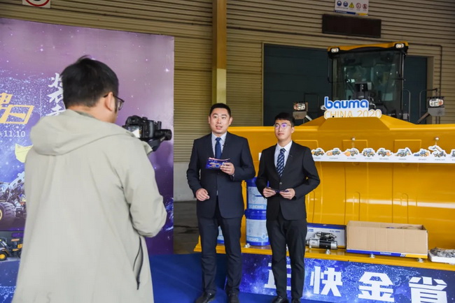 OD官方网站铲运将各板块产品进行全景展示与观众实时互动