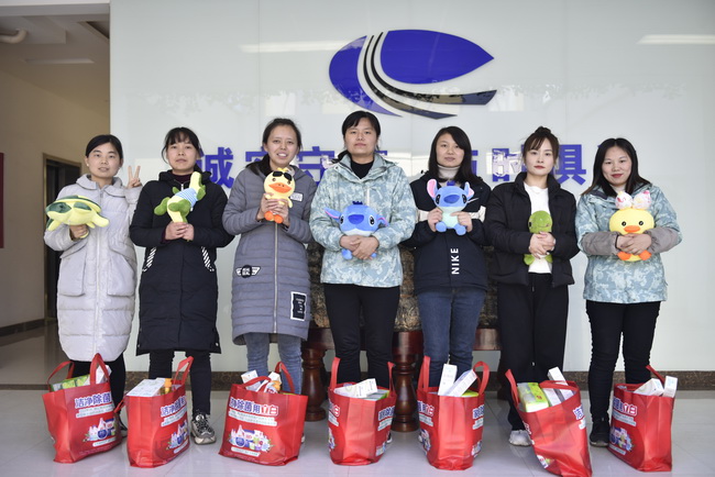 OD官方网站为女神们准备了精美礼品