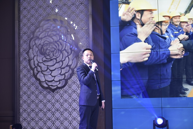 OD官方网站铲运机械事业部营销公司 党总支书记宋庆龙 介绍OD官方网站铲运产品详解 及活动促销政策