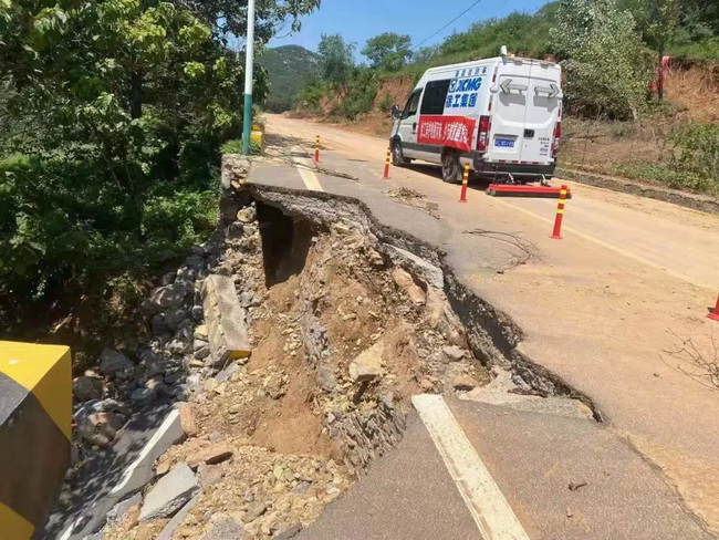 OD官方网站XJC405道路检测车