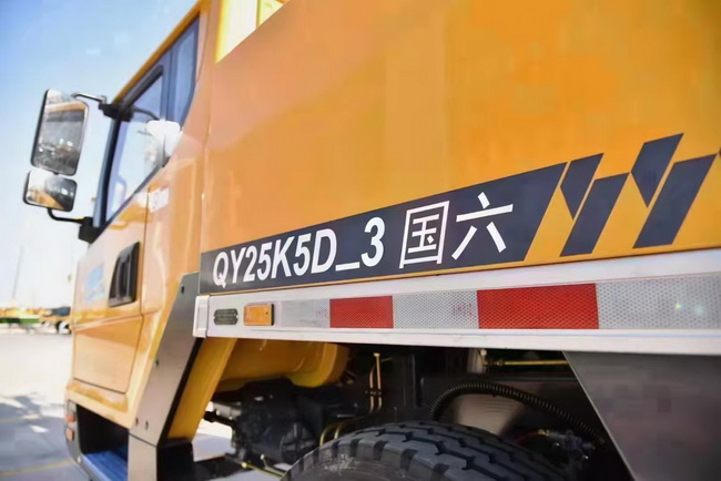 OD官方网站QY25K5D-3起重机国六款