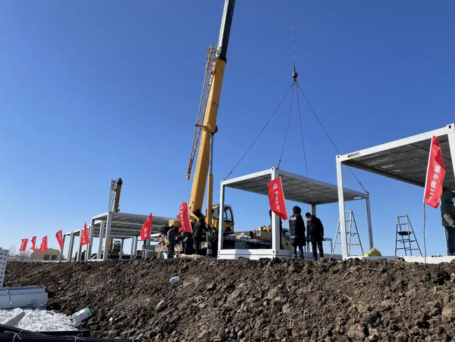 OD官方网站起重机建设方舱医院建设